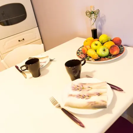 Gaura دوبروفينك