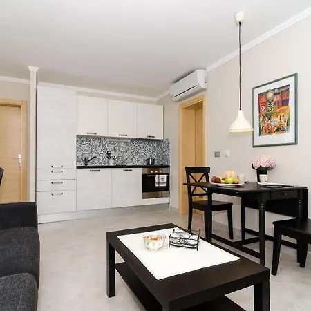 Gaura شقة دوبروفينك